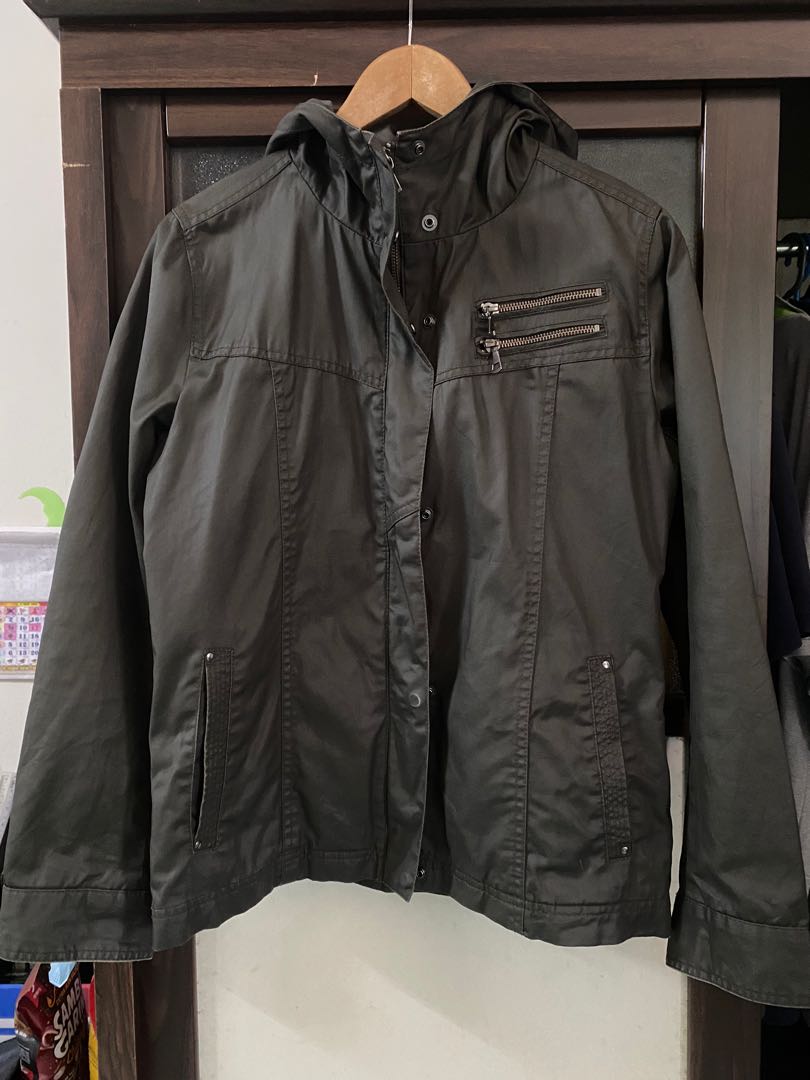 Uniqlo coated sale cloth jacket