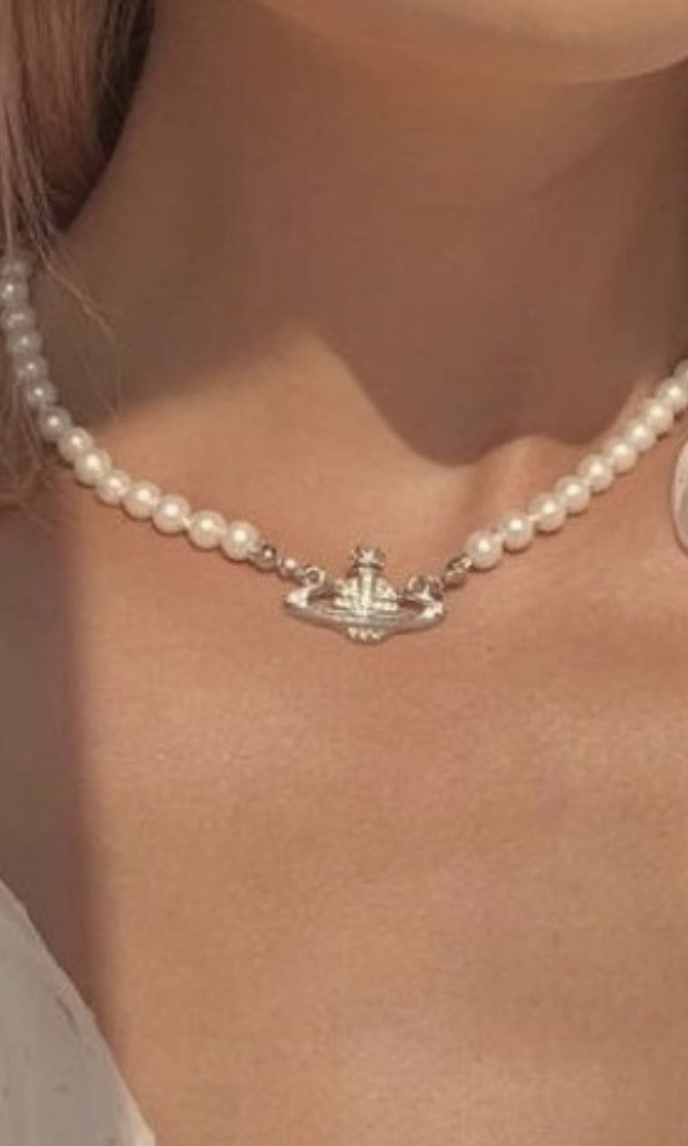 Pearl necklace vivienne westwood discount