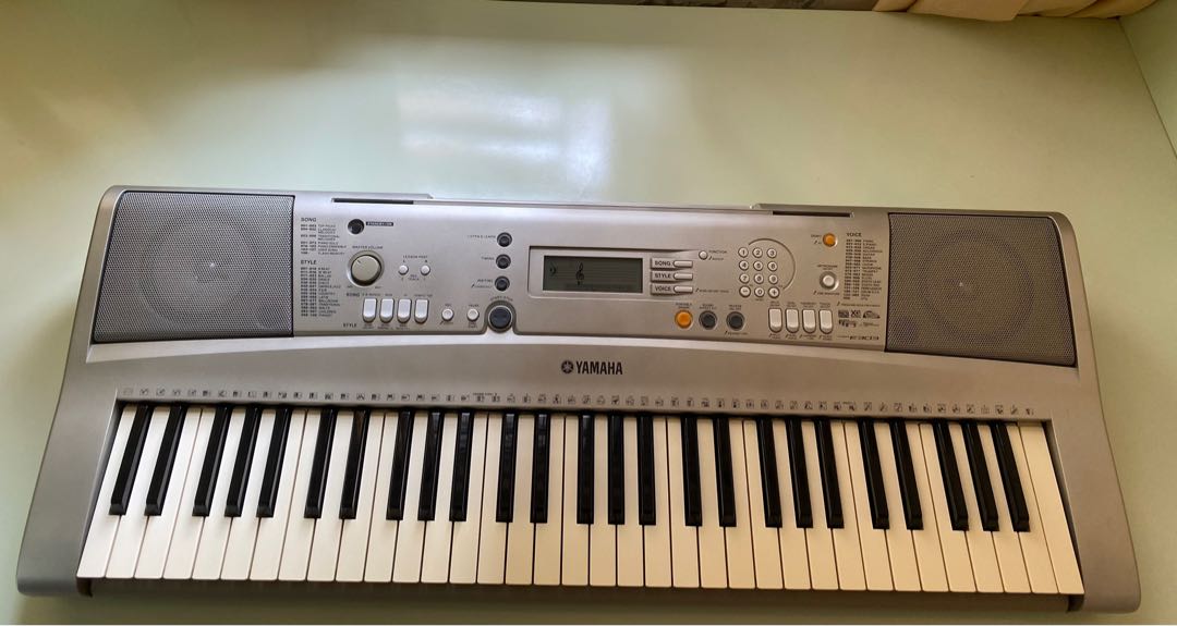 yamaha psr e303