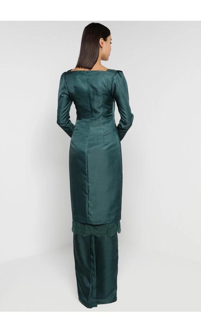slim fit dress slacks Akira Emerald Dream Sleeveless Maxi Dress main image 1