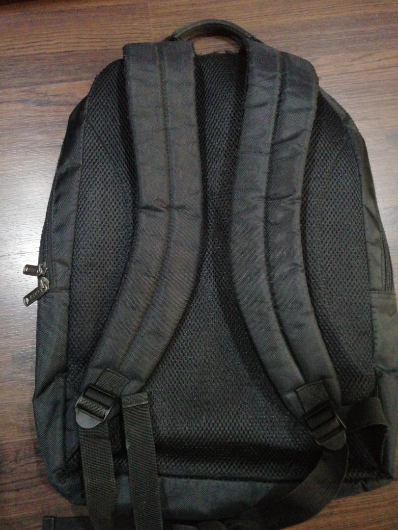 Acer Nitro Gaming Backpack 17 - Bag, backpack, case - LDLC 3-year warranty  | Holy Moley