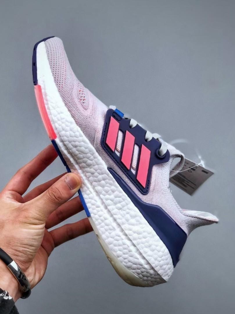 Adidas ultra boost blue 8.0 top