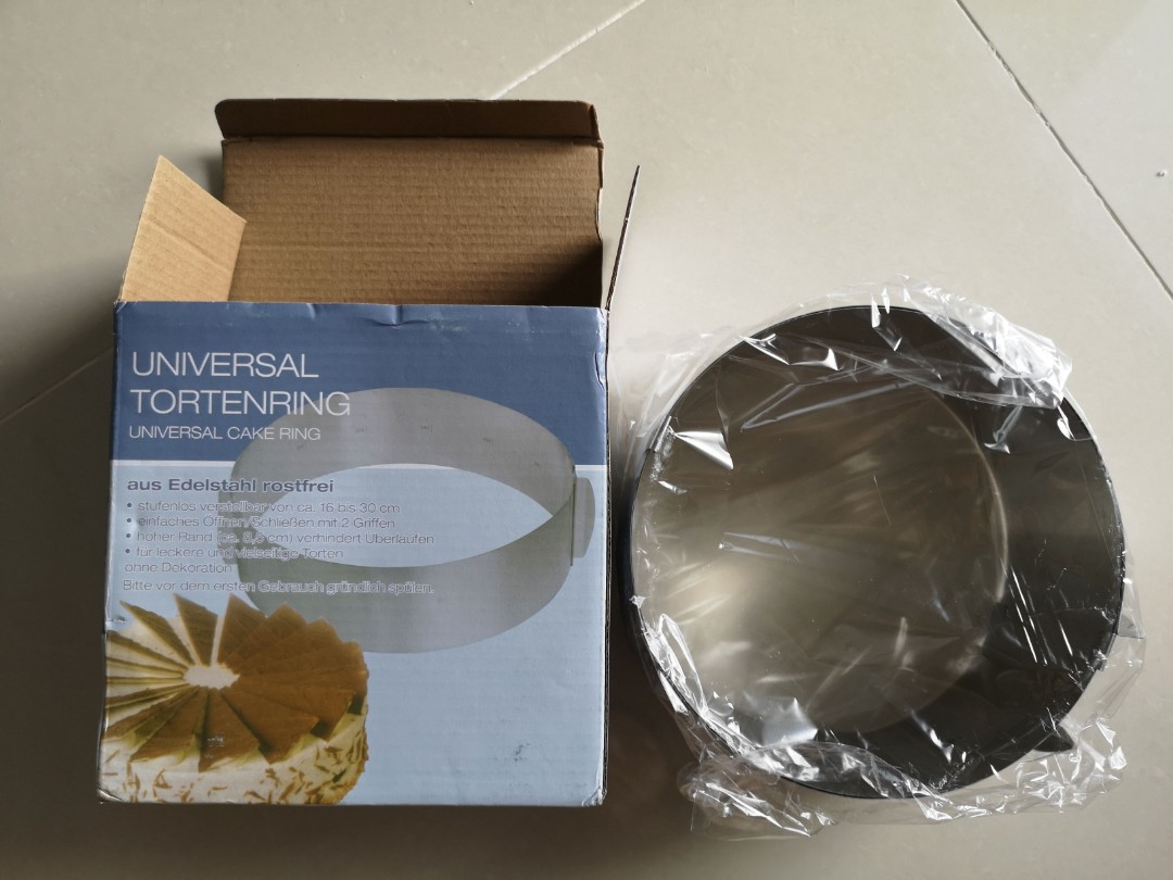 Adjustable cake ring, Furniture & Home Living, Kitchenware & Tableware