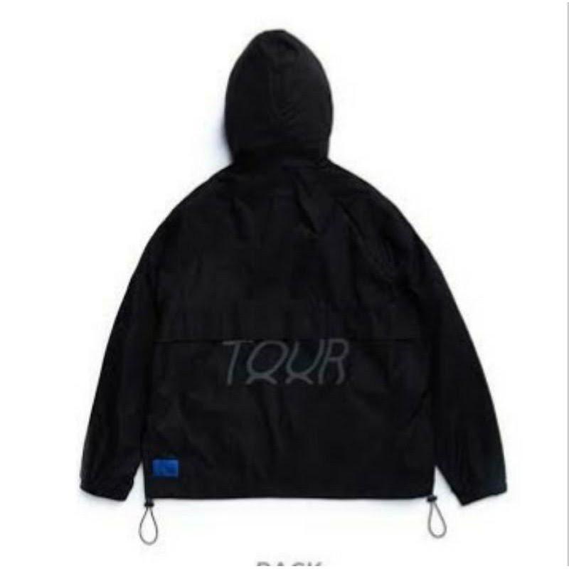 BTS MOTS TOUR ANORAK - FREE SF (Category: Coats, Jackets and Outerwear) located in Quezon City. Submitted by terrence14 (Listing ID 1163777476, Image 1). Description: WTS LFB PH - official, unused - FREE SF near QC/NCR.