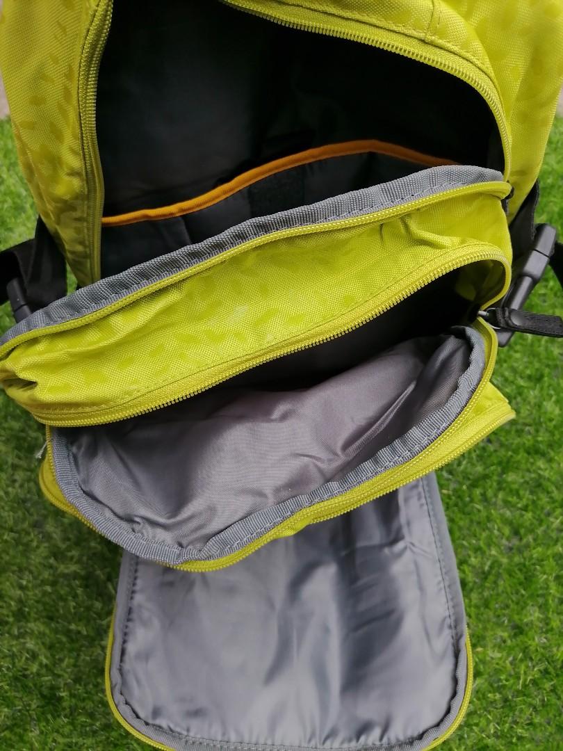 Caterpillar Yellow Green Backpack with laptop compartment and several compartments, Men's