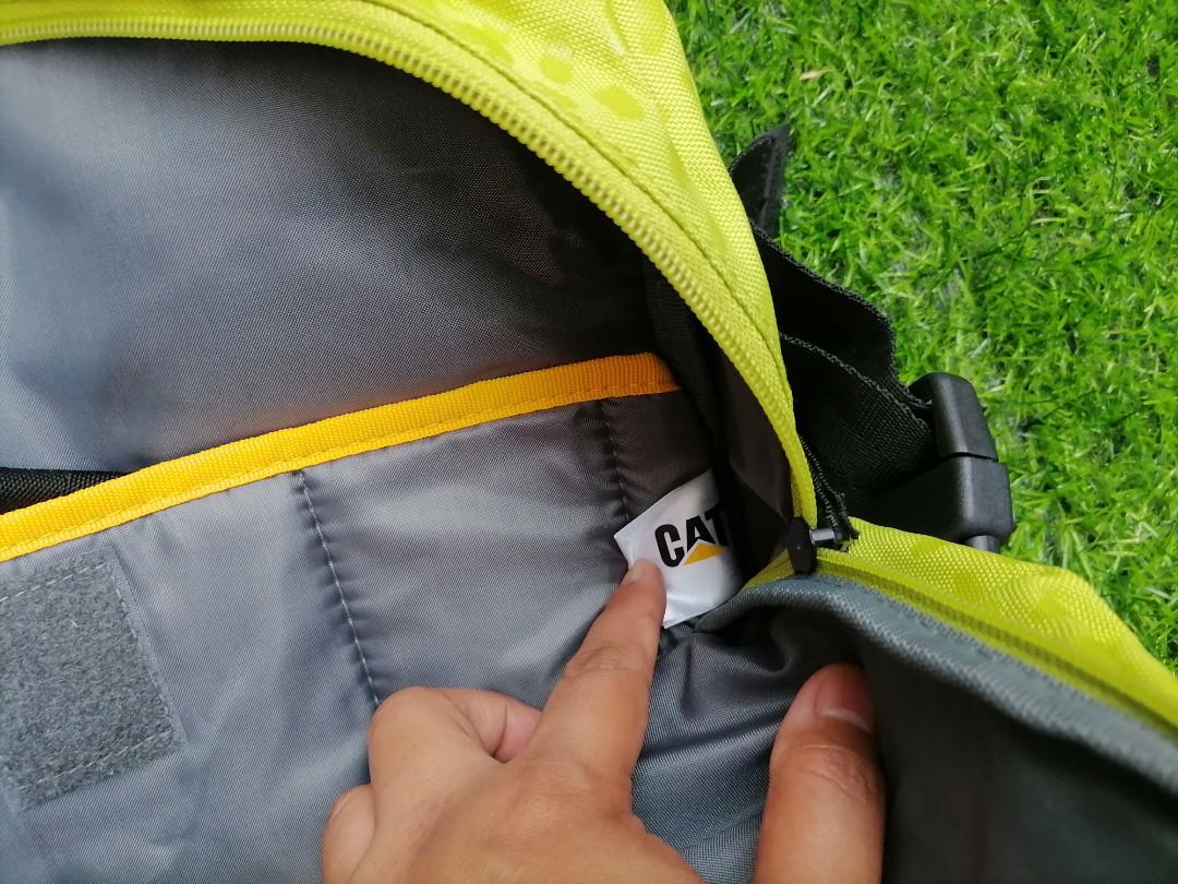 Caterpillar Yellow Green Backpack with laptop compartment and several compartments, Men's