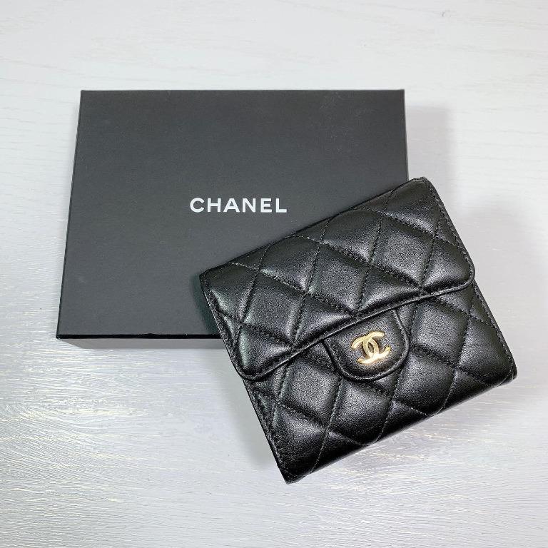 Chanel wallet cc