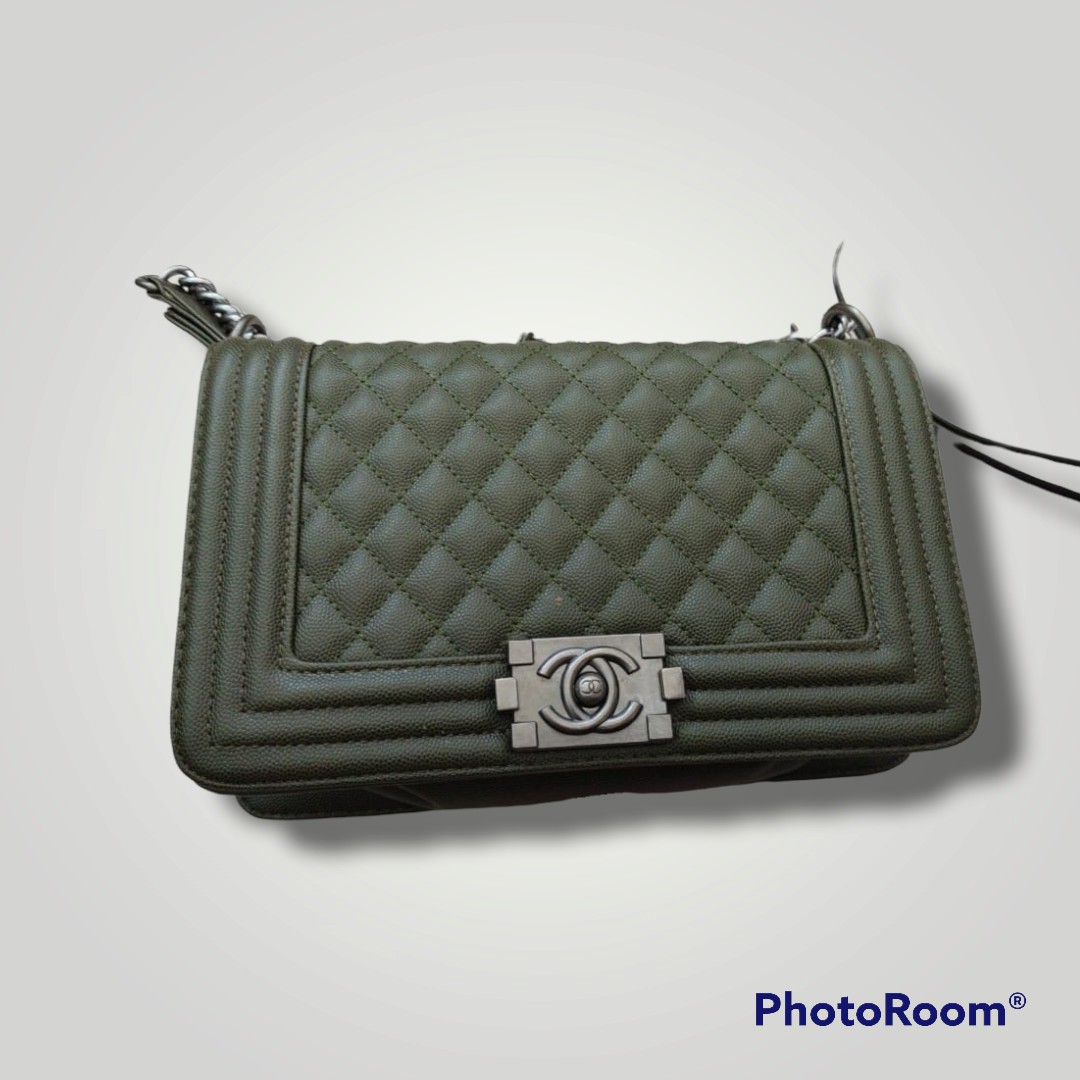 Chanel le boy top green