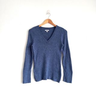 (Category: ) located in . Submitted by sweaterdaysph (Listing ID 1163767498, Image 1). Description: .