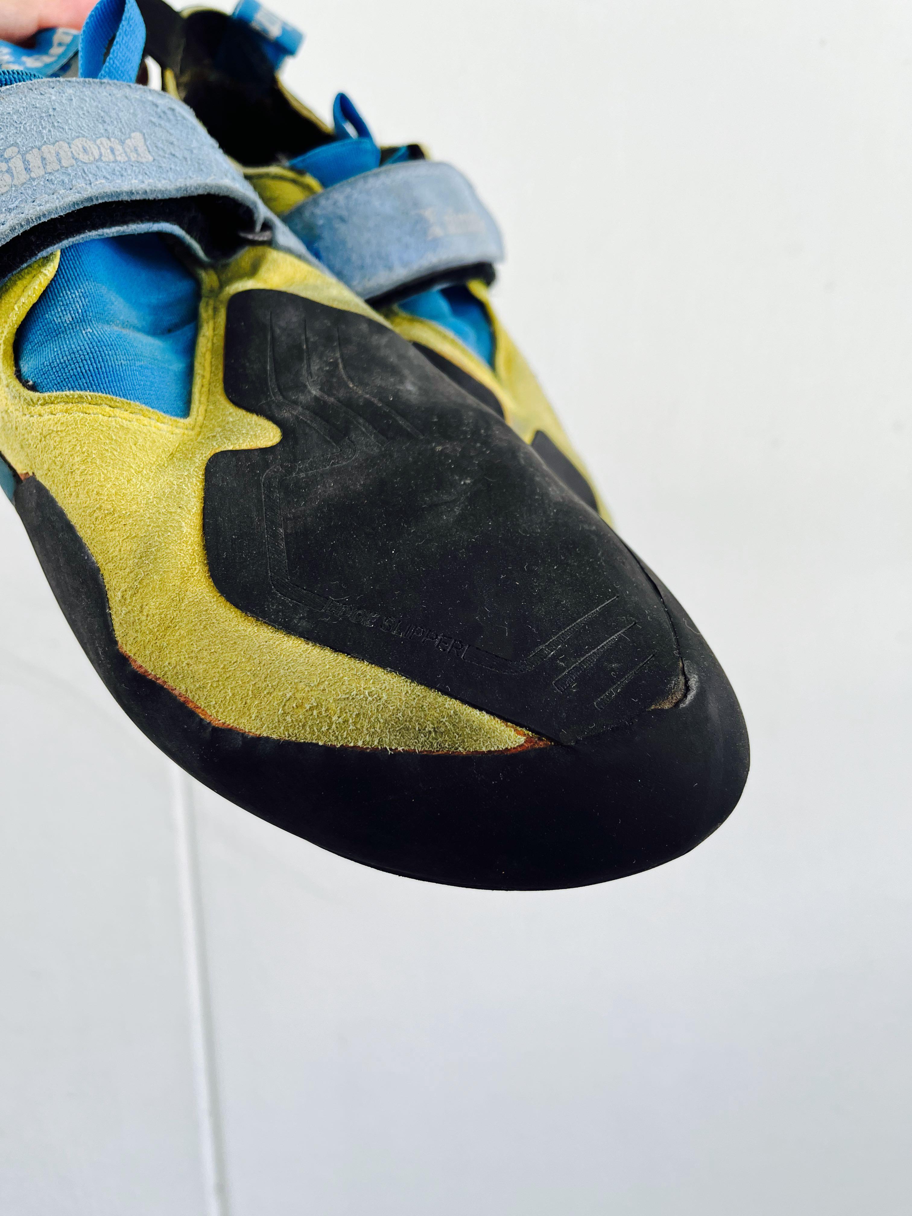 Decathlon Bouldering Shoes, Sports Equipment, Other Sports Equipment