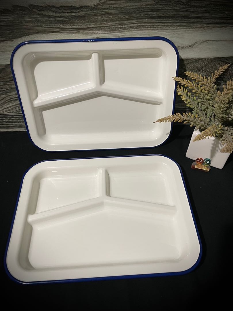 enamel divided plates, Furniture & Home Living, Kitchenware & Tableware