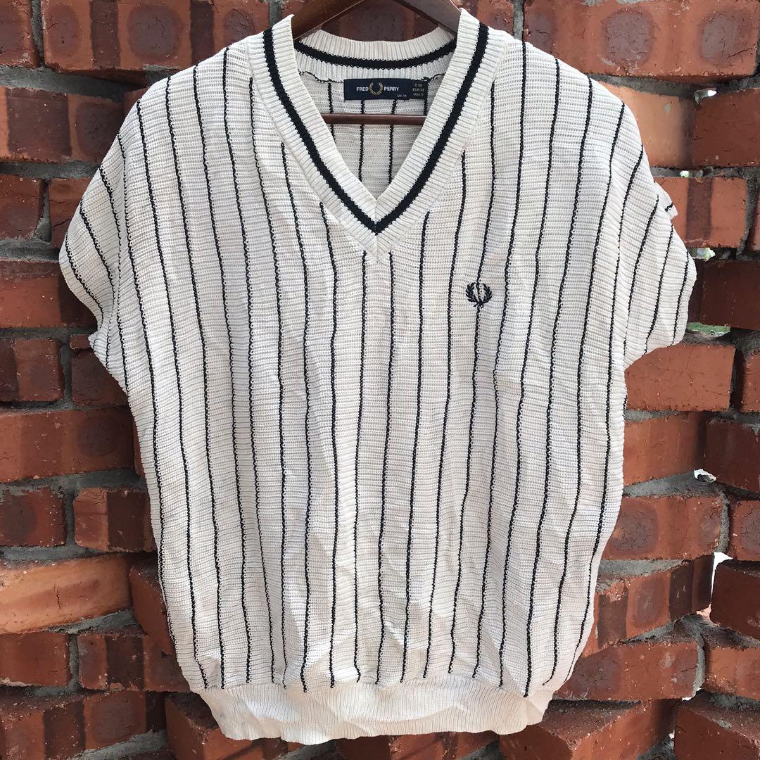 Fred Perry knit vest, Women's Fashion 