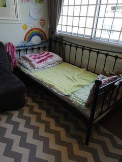 (Category: ) located in . Submitted by kategb (Listing ID 1163739543, Image 1). Description: .