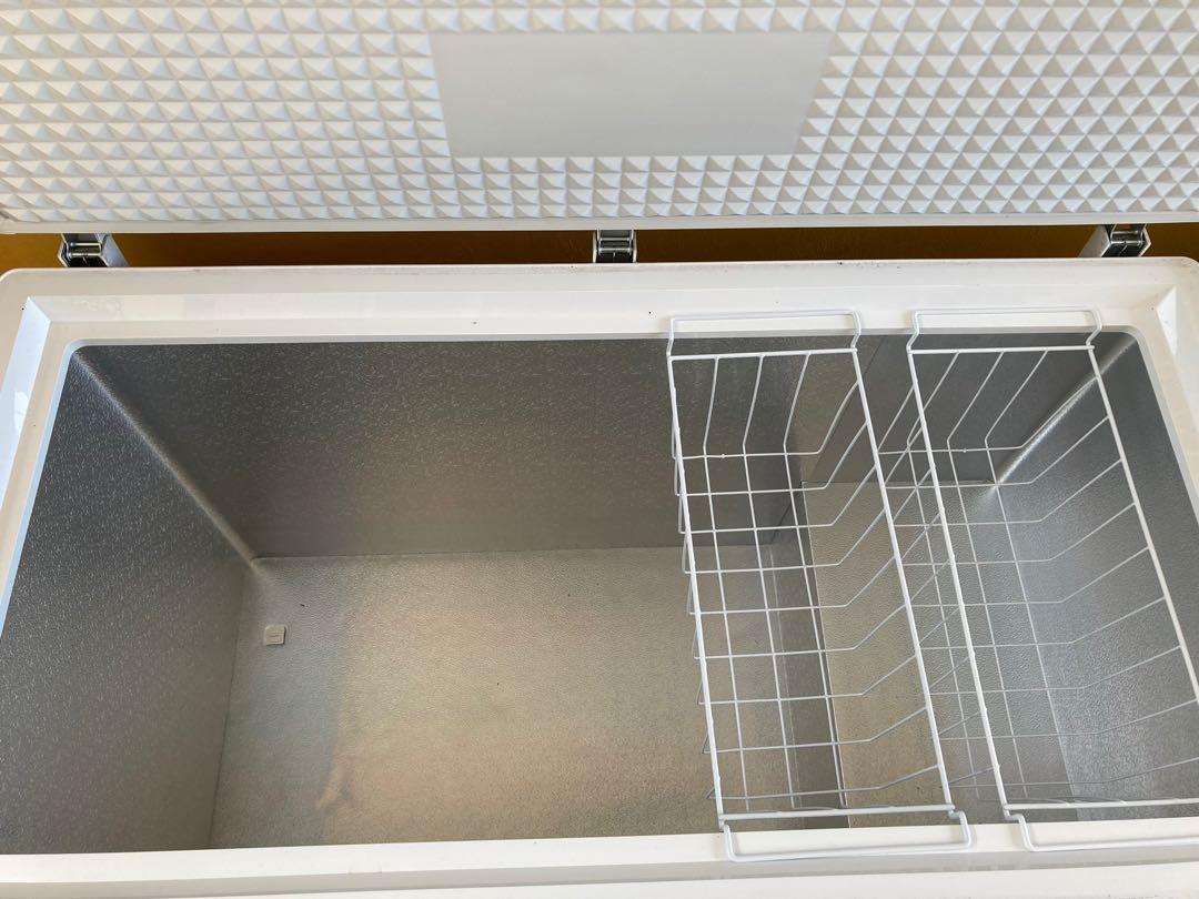 Fujidenzo Chest Freezer (IFC15A), TV & Home Appliances, Kitchen