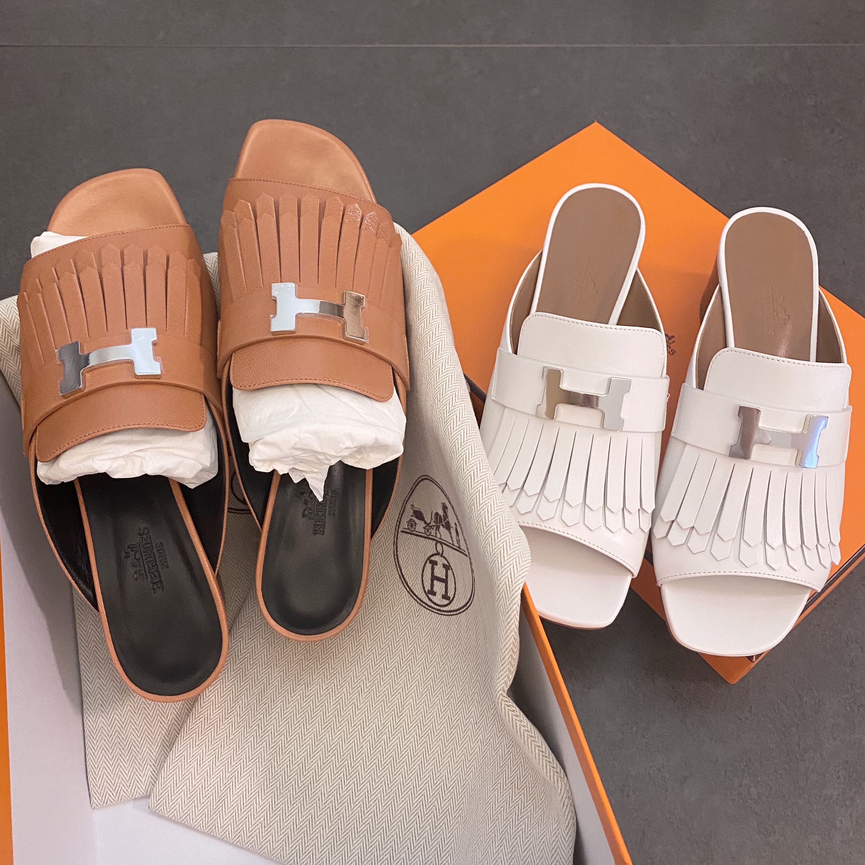 Hermes Alma sandal auteuil sandal