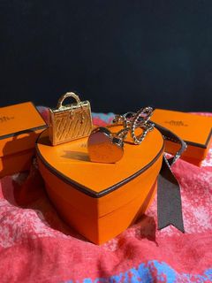 （分類：）位於 。 由 kevinyhchan 提交（商品編號 1163729098，圖片 1）。簡介： 。