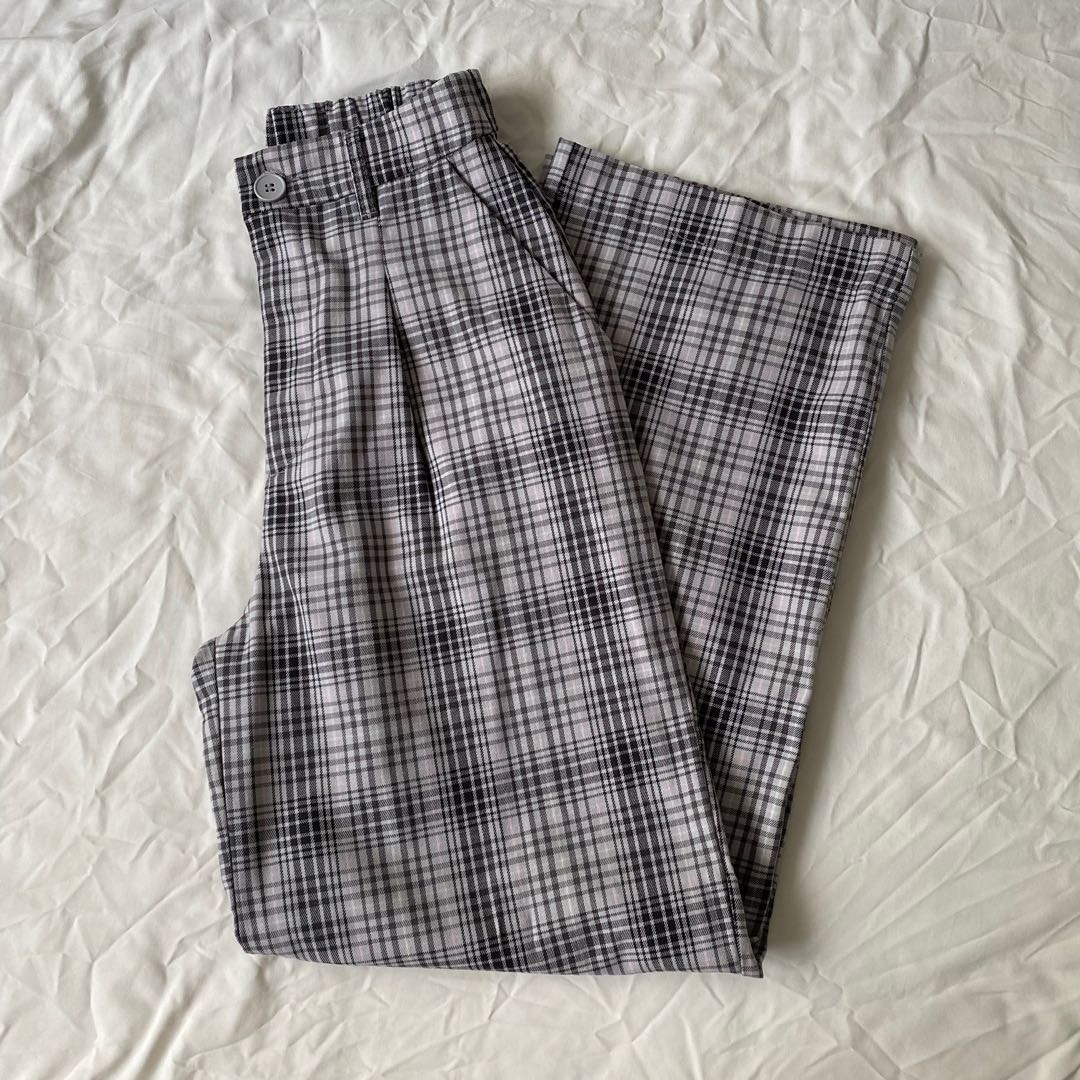 h&m checkered pants, Women's Fashion, Bottoms, Other Bottoms on Carousell