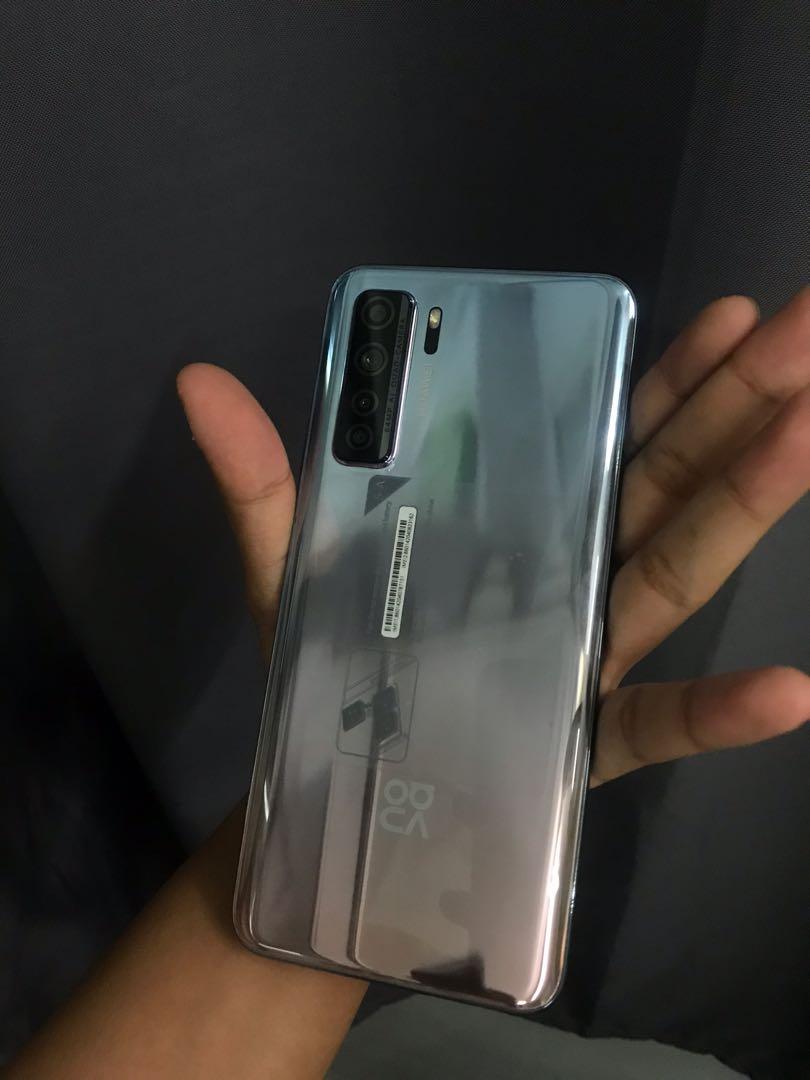 Huawei Nova 7 SE (Category: Huawei) located in Quezon City. Submitted by shop.jacg (Listing ID 1163863584, Image 1). Description: HUAWEI NOVA 7 SE / Globe-locked - Price is negotiable - Only used as a work phone RFS: Spare phone + need funds.