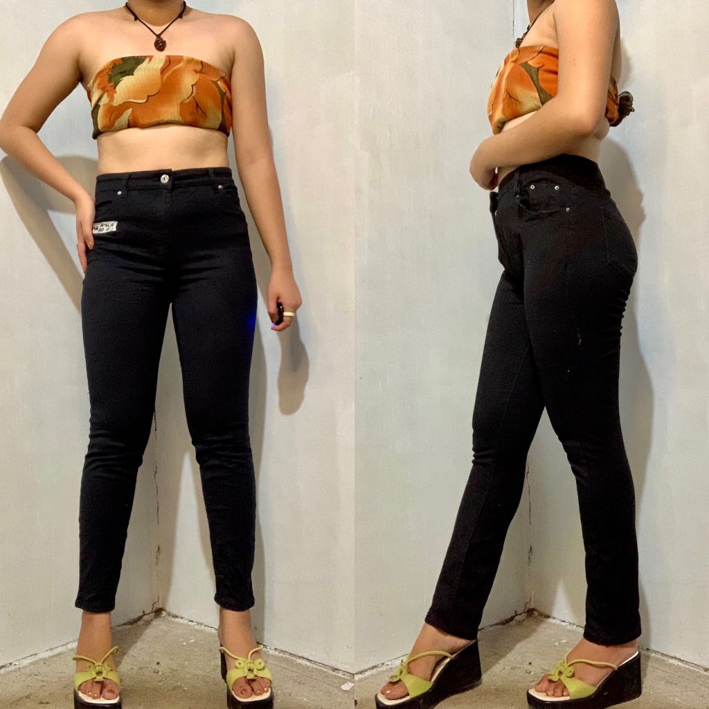 hw black maong pants, Women's Fashion, Bottoms, Jeans on Carousell