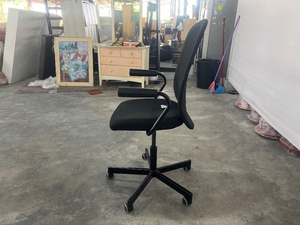 IKEA FLINTAN Office Chair with Armrest Black Colour / Kerusi Pejabat