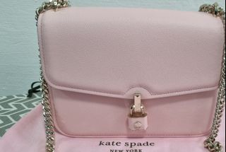 (Category: ) located in . Submitted by hains (Listing ID 1163797034, Image 1). Description: .