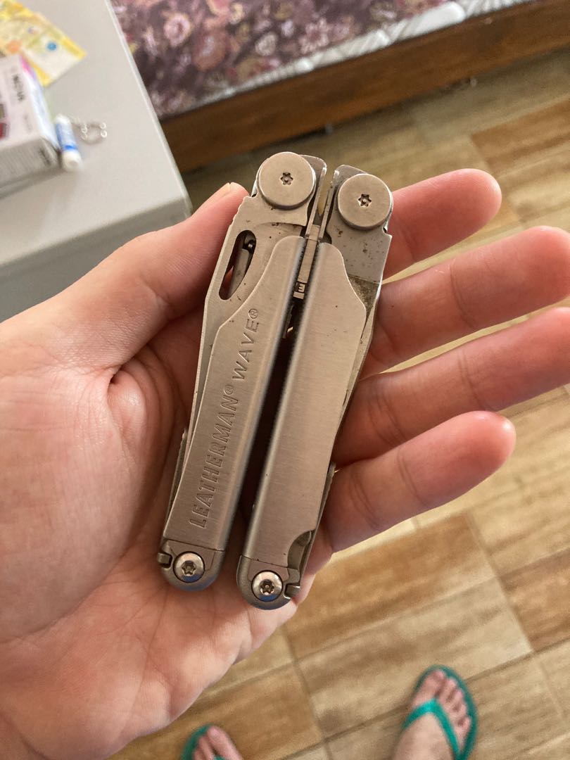 Leatherman wave, Furniture & Home Living, Cleaning & Homecare Supplies