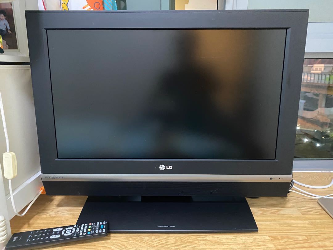 LG tv across 68 cm, TV & Home Appliances, TV & Entertainment, TV on Carousell