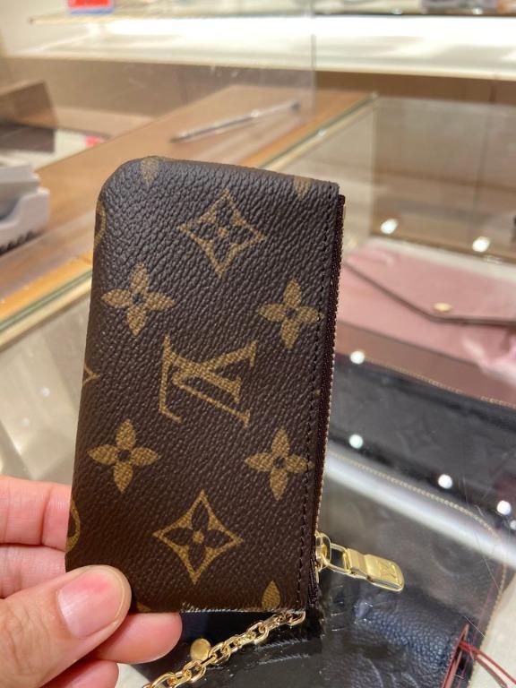 Louis Vuitton wallet, Women's Fashion, Bags & Wallets, Wallets & Card  Holders on Carousell