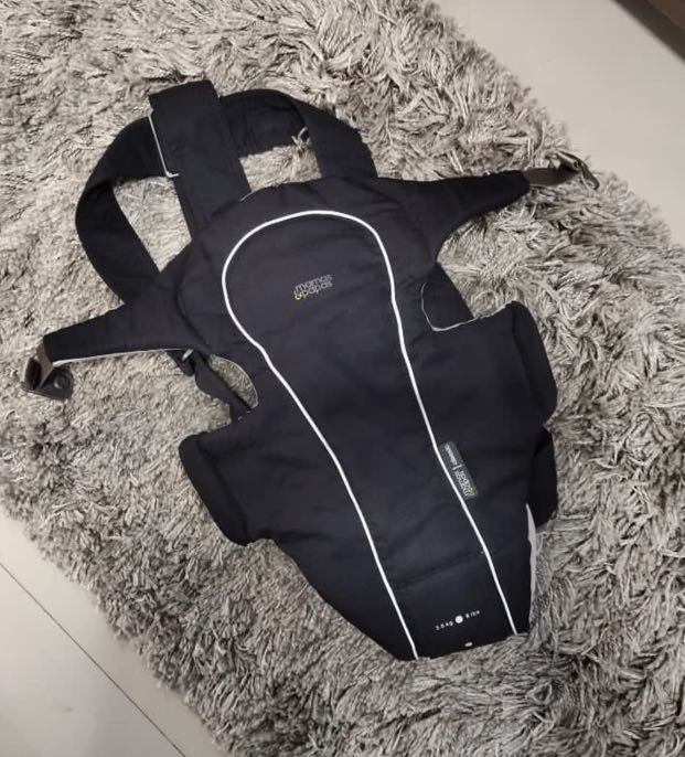 Mama's and papa's carrier, Babies & Kids, Going Out, Carriers & Slings