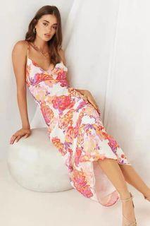 RNWY Cowl Front Open Back Printed Floral Maxi Dress (Size S)