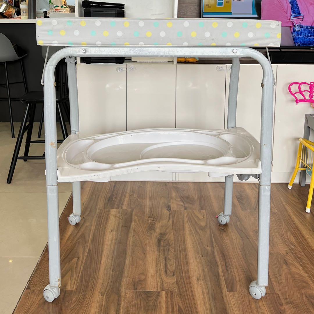 Mothercare Changing Table + Bathtub in One, Babies & Kids, Bathing