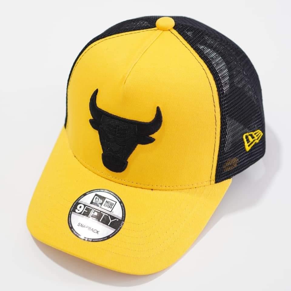 Black and yellow bulls hat sales