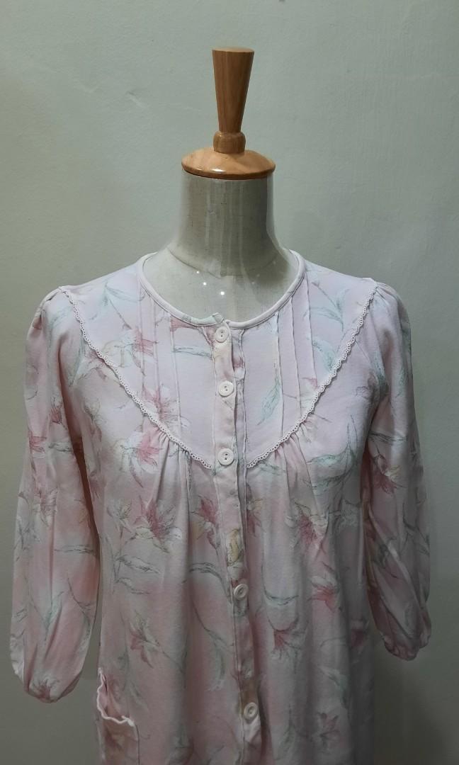 Nightgown (Category: New Undergarments & Loungewear) located in Bangi. Submitted by joanne_1168 (Listing ID 1163774708, Image 3). Description: Night dress Size:S Pit:20 inches Length:39.5 inches Material: cotton T shirt Condition: 8/10 Postage RM8 for WM.
