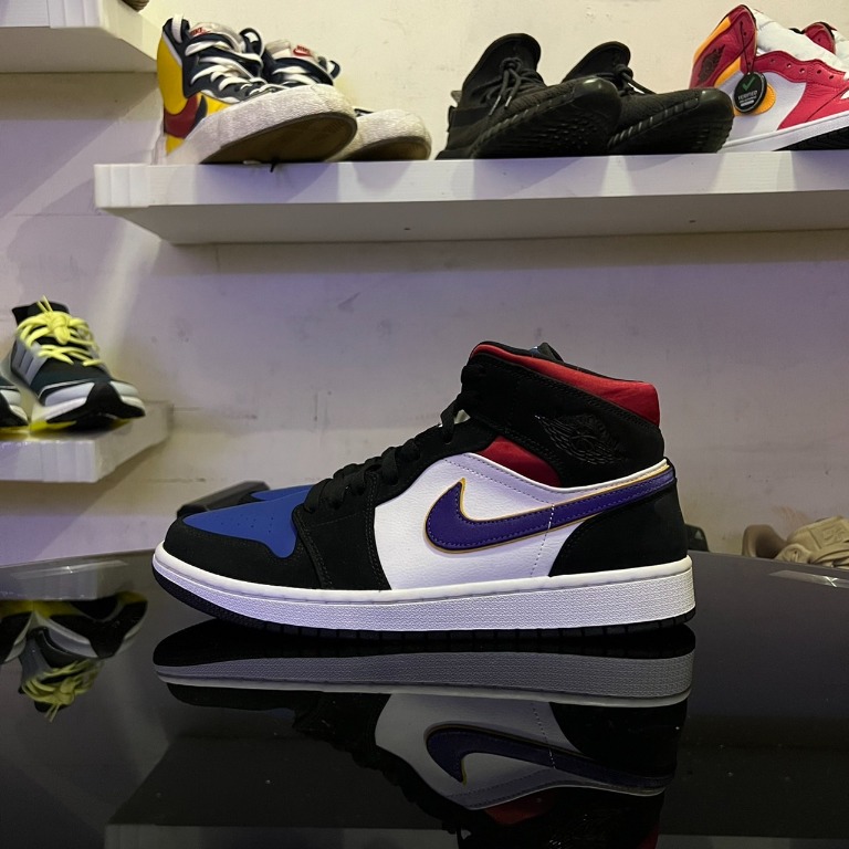 air jordan mid top 3