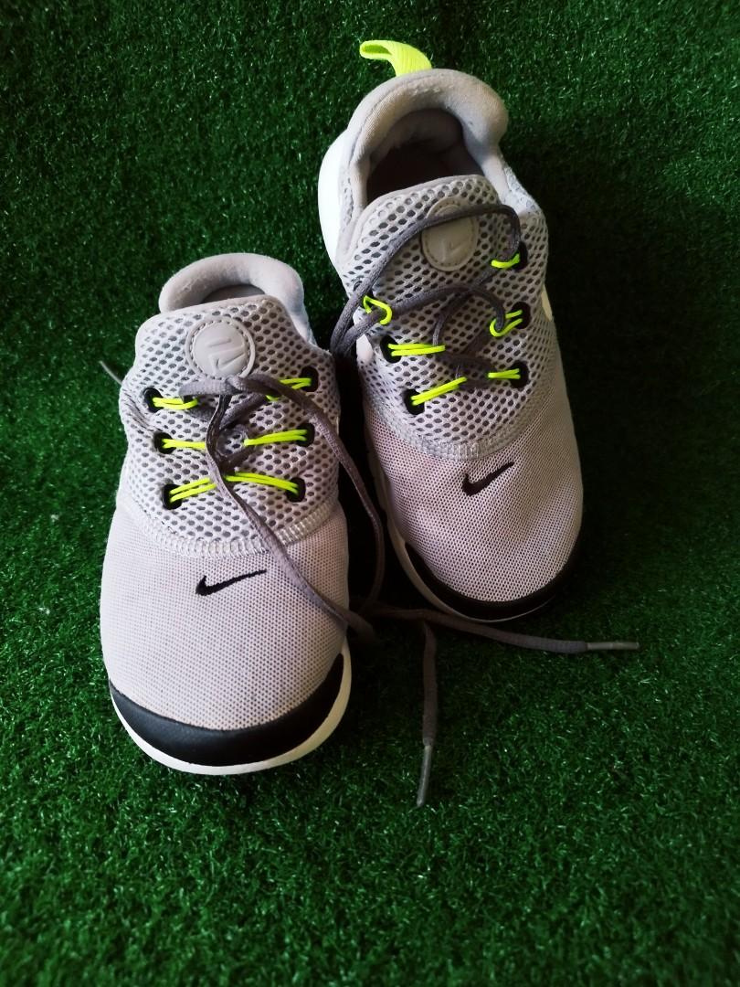 Kids nike presto fly online