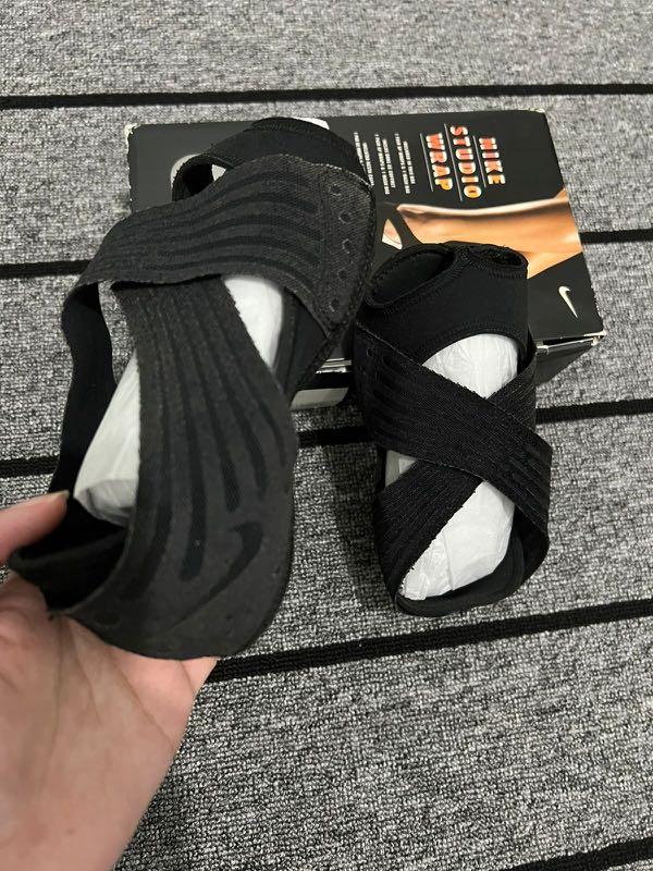Nike studio wrap 4 online