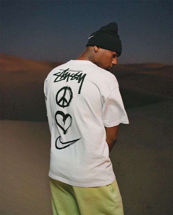 Nike for 2025 the love tee