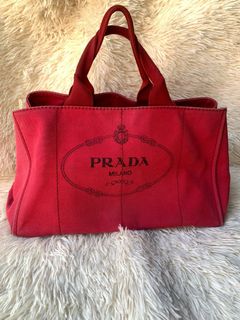 (Category: ) located in . Submitted by raila.bags (Listing ID 1163694478, Image 1). Description: .