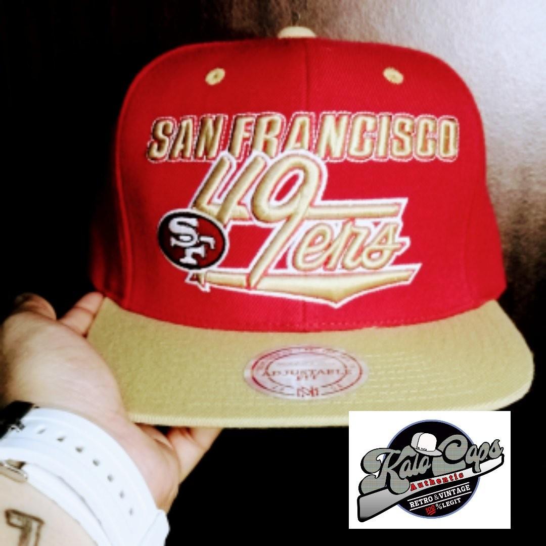 SF Giants Mitchell and Ness cap, Men's Fashion, Watches & Accessories, Caps  & Hats on Carousell