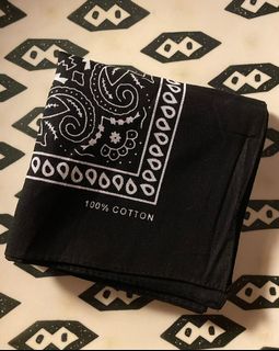 Paisley Bandannas Paisley bandana - HK$40/ 1 , 55CM/ W X 55CM/ H, bandana, neckerchief, headwear, accessories629776549969941127