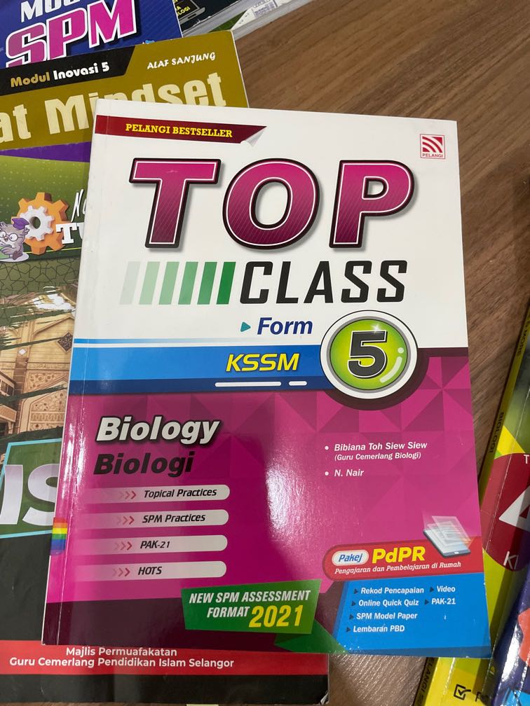 Pelangi Top Spm Tingkatan 5 Biologi Biologi Dwibahasa Hobbies Toys Books Magazines Textbooks On Carousell