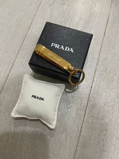 (Category: ) located in . Submitted by lux.shopaholic (Listing ID 1163824563, Image 1). Description: .
