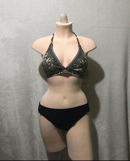 Printed Padded Top with Plain Bikini Swimsuit Swimwear 2 Piece
