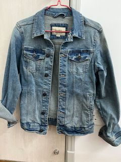 (Category: ) located in . Submitted by ann_sheng (Listing ID 1163781301, Image 1). Description: .