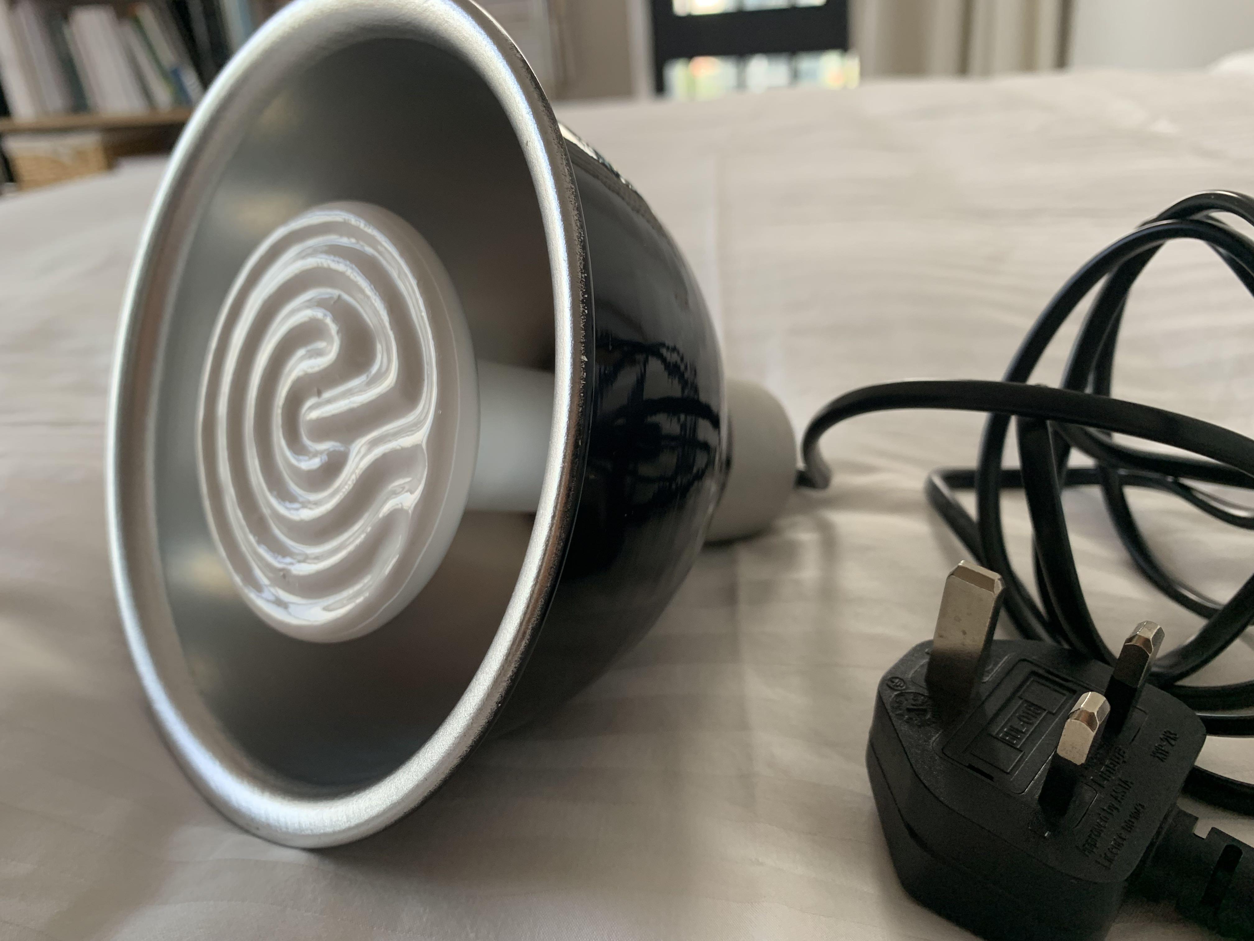 Reptiles Ceramic Heat Emitter and Aluminium Dome, Pet Supplies, Homes