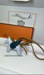 （分類：）位於 。 由 LittleHermesFans 提交（商品編號 1163859369，圖片 1）。簡介： 。