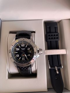 (Category: ) located in . Submitted by fakepronicks (Listing ID 1163737367, Image 1). Description: .