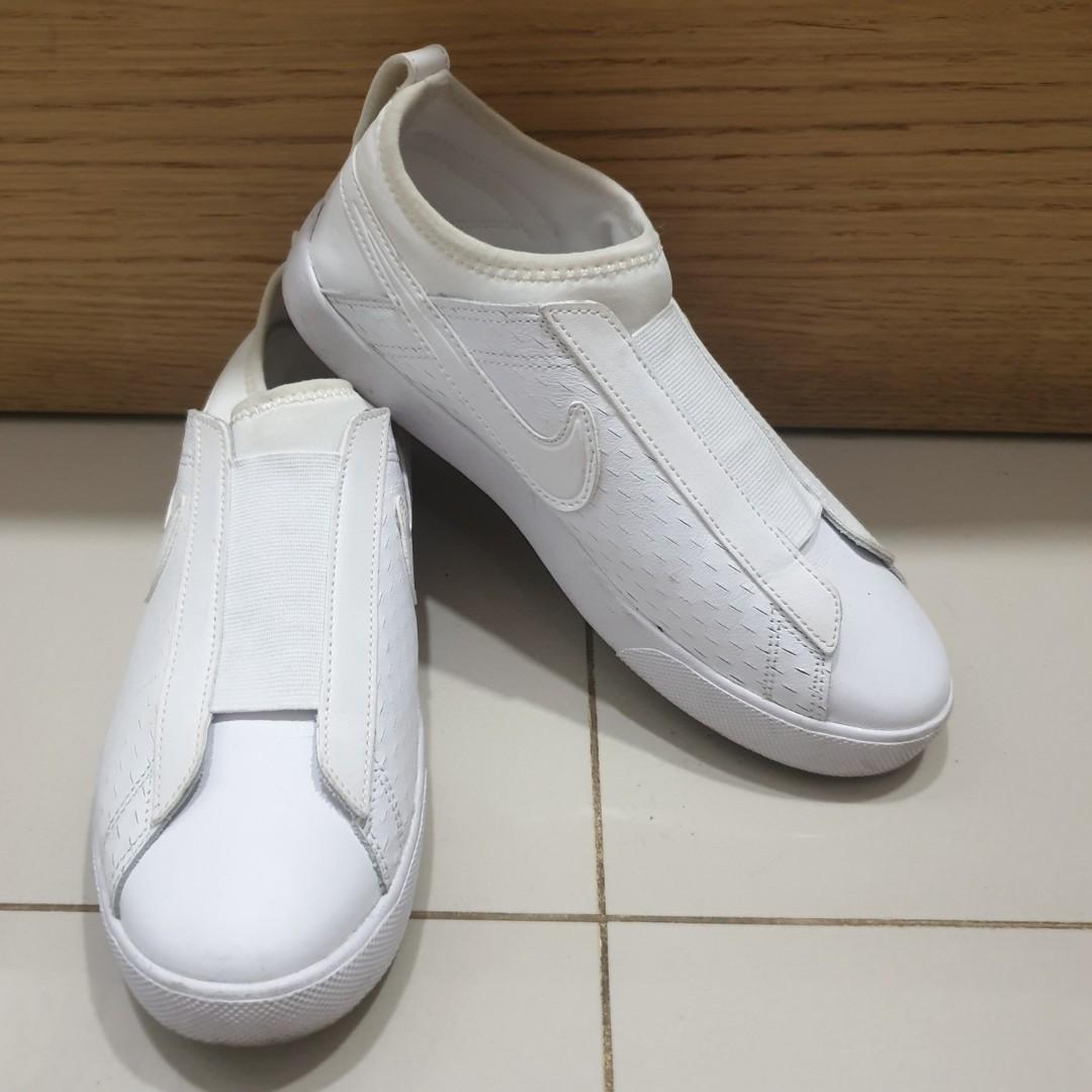 Nike racquette shop 17 slip