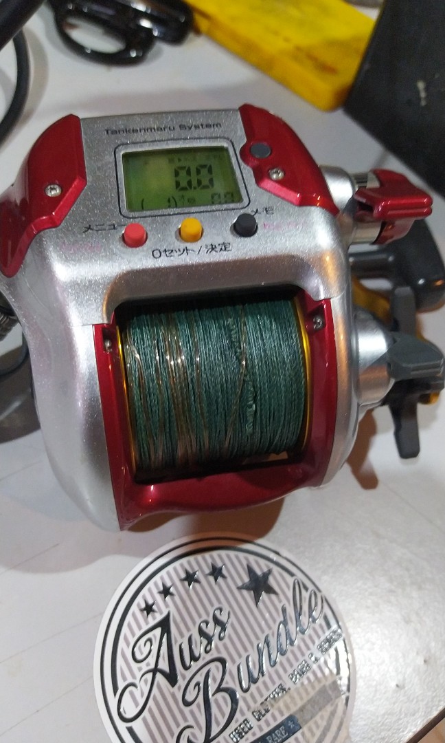 Shimano plays 3000 electric reel, Sports Equipment, Fishing on Carousell