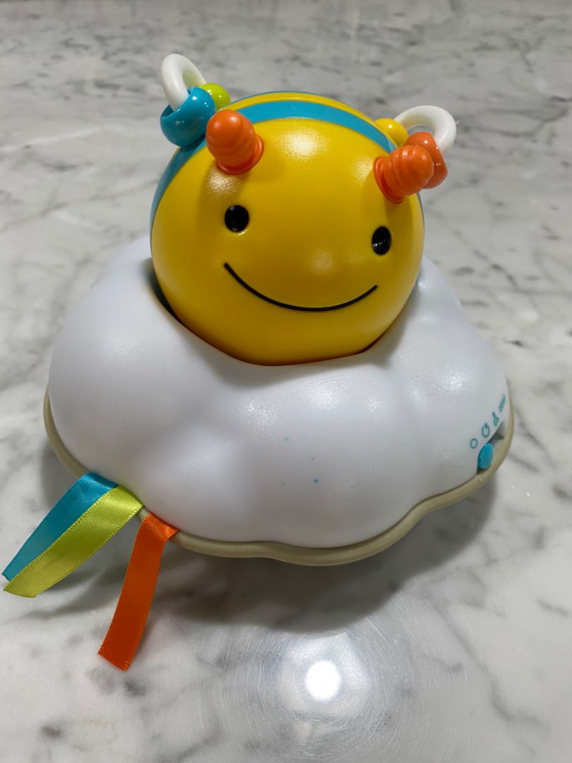 Follow bee crawl 2025 toy review